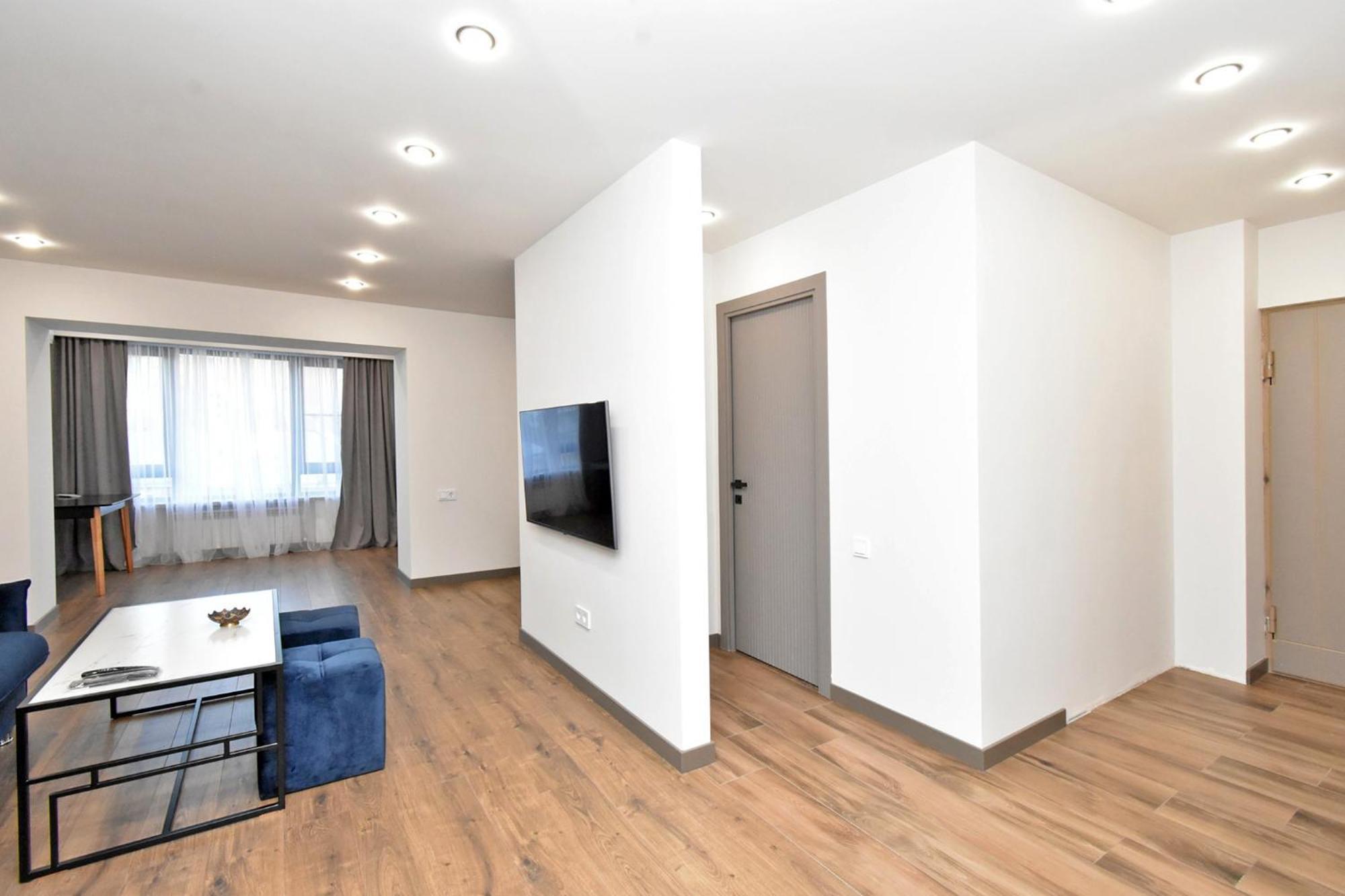 Beautiful Near The Republic Square Appartamento Erevan